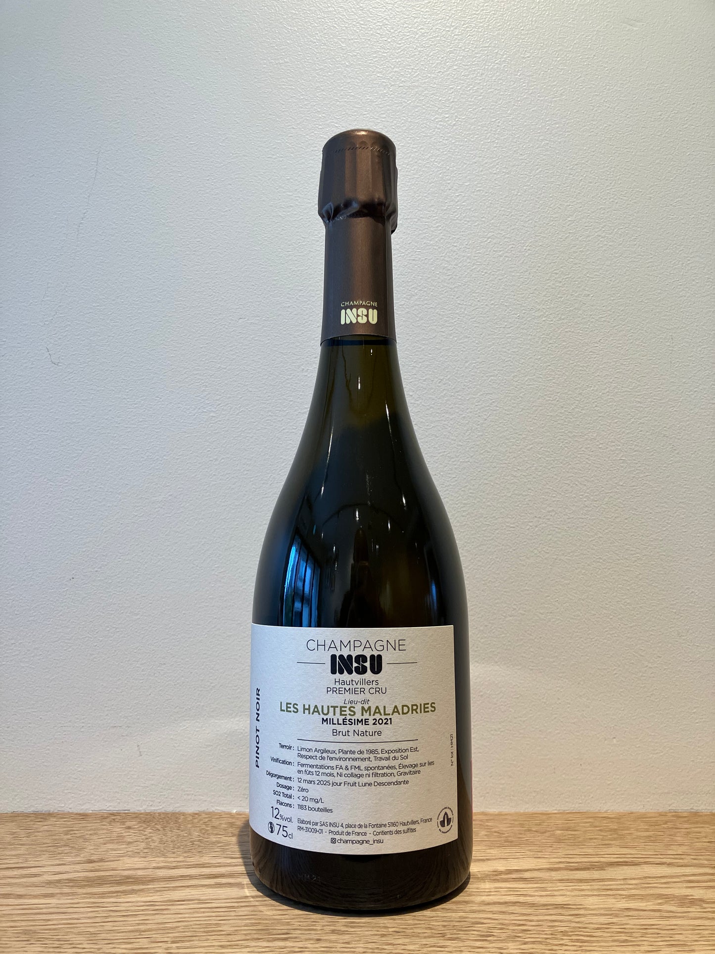 【購入条件付き】INSU Les Hautes Maladries 2021 / アンス レ・ゾート・マラドリ