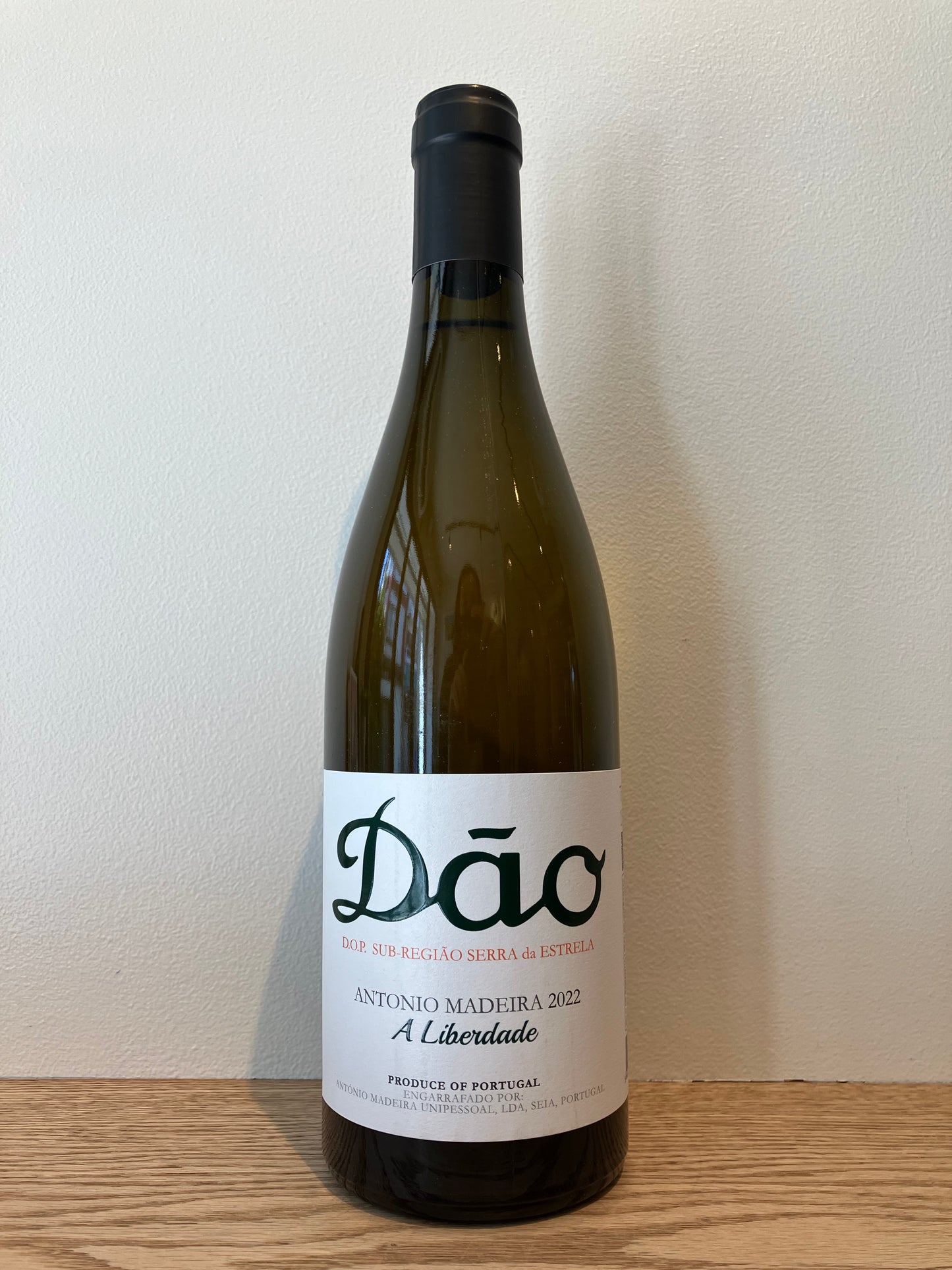 António Madeira Dão A Liberdade Branco 2022 / アントニオ・マデイラ ダォン ア・リベルダーデ・ブランコ