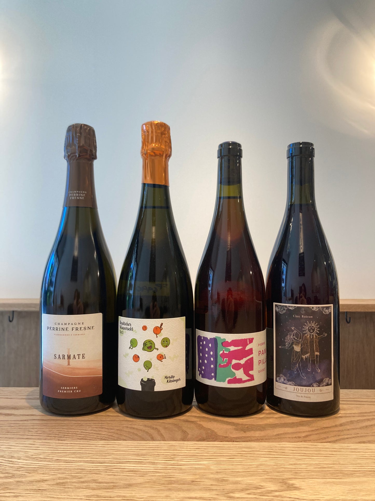 Perrine Fresne / ペリンヌ・フレヌ & Moritz Kissinger / モーリッツ・キッシンガー & Pierre Goiset / ピエール・ゴワセ & Clos Bateau / クロ・バトー 4本セット