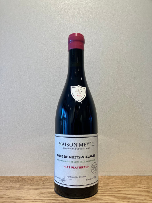 【購入条件付き】Maison Meyer Cote de Nuits-Village Rouge "Les Platières" 2023 / メゾン・メイヤー コート・ド・ニュイ・ヴィラージュ・ルージュ レ・プラティエール