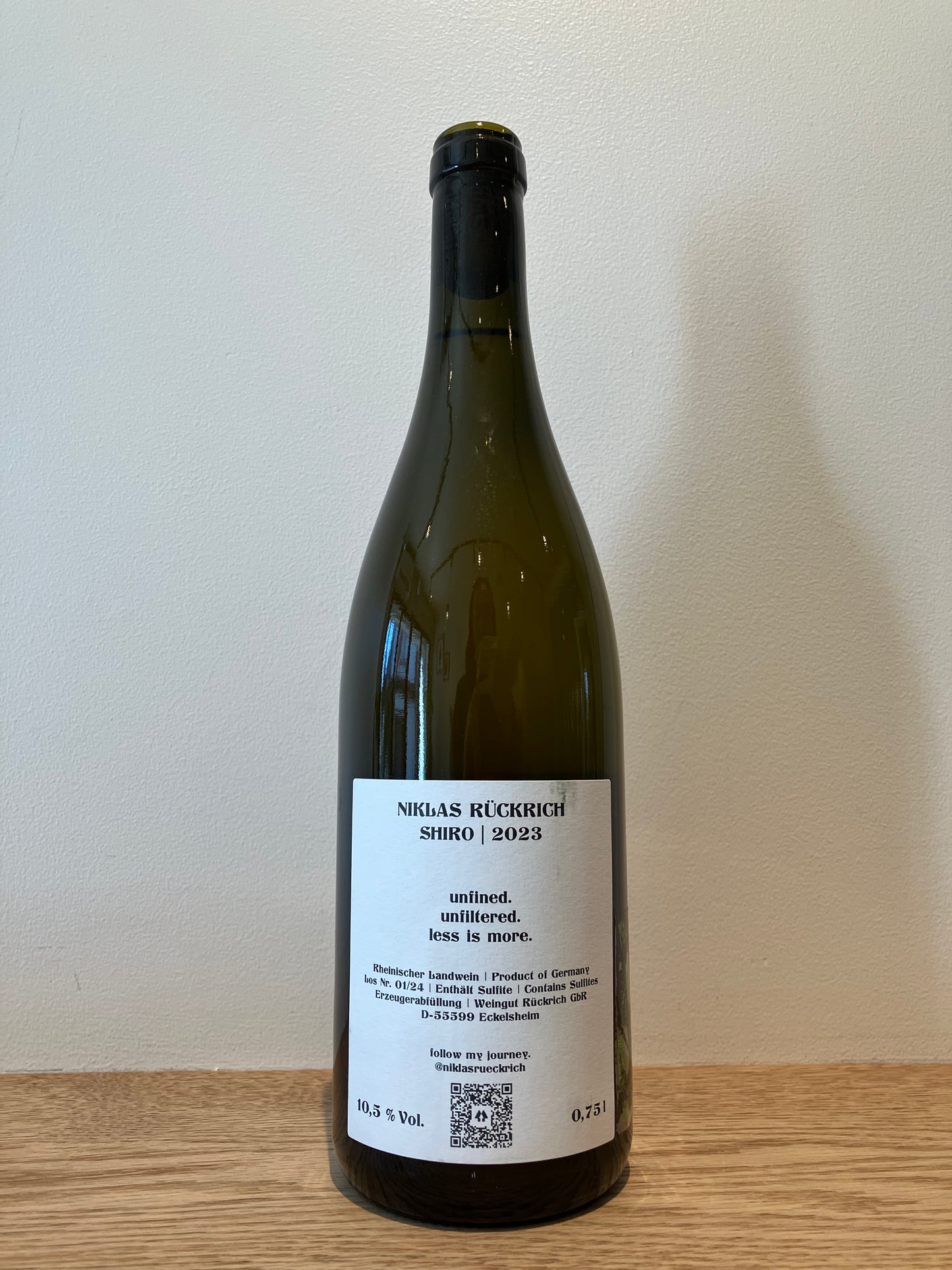 Niklas Ruckrich Shiro 2023 / ニクラス・リュックリッチ シロ