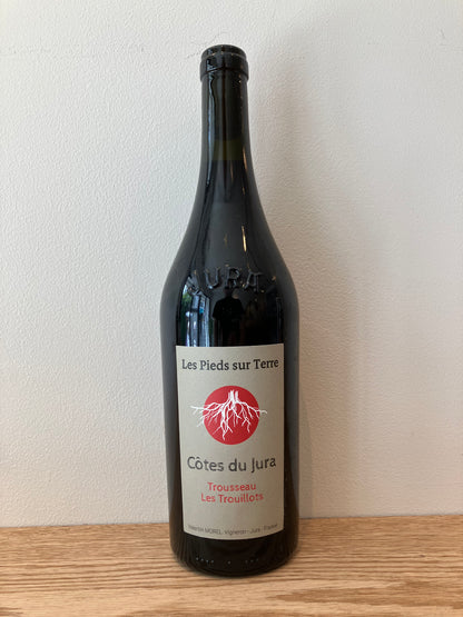 Domaine Morel Côtes du Jura Trousseau Les Trouillots 2022 / ドメーヌ・モレル コート・デュ・ジュラ トゥルソー・レ・トゥルイヨ