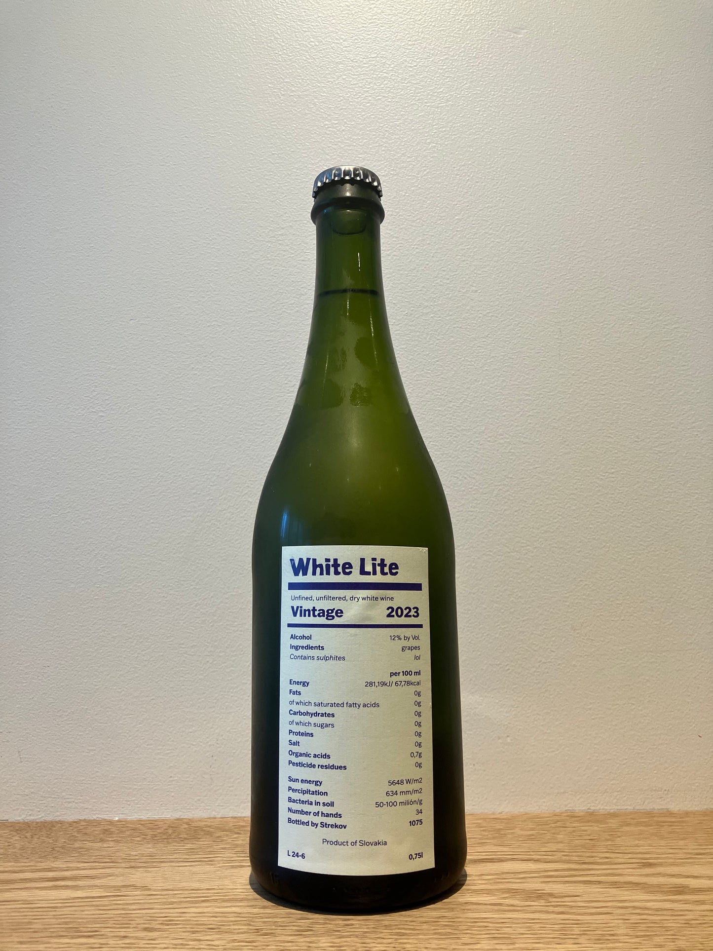 Strekov 1075 White Lite 2023 / ストレコフ 1075 ホワイト・ライト