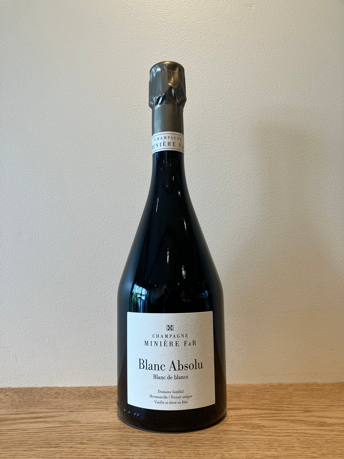 Miniere F&R Blanc Absolu (B22) / ミニエール ブラン・アブソリュ