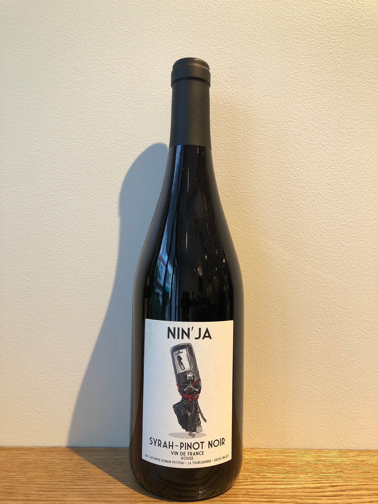 Domaine de la Tourlaudière Nin'Ja Syrah-Pinot Noir 2021 / ドメーヌ・ドゥ・ラ・トゥロディエル ニンジャ シラー&ピノ・ノワール