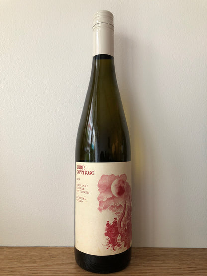 Burn Cottage Burn Cottage Vineyard Riesling & Gruner Veltliner 2019 / バーン・コテージ バーン・コテージ ヴィンヤード リースリング&グリューナー・フェルトリーナー