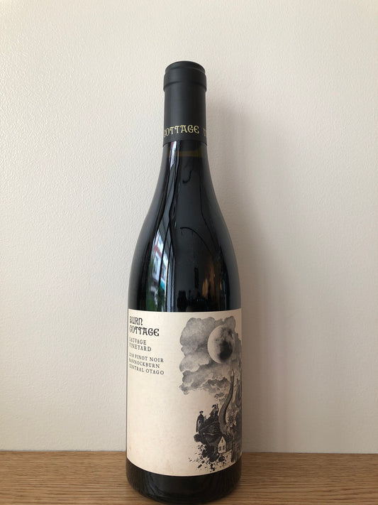 Burn Cottage Sauvage Vineyard Pinot Noir 2018 / バーン・コテージ ソヴァージュ ヴィンヤード ピノ・ノワール