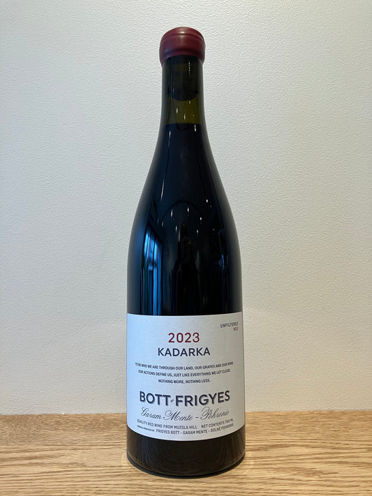 Bott Frigyes Kadarka 2023 / ボット・フリジェ カダルカ