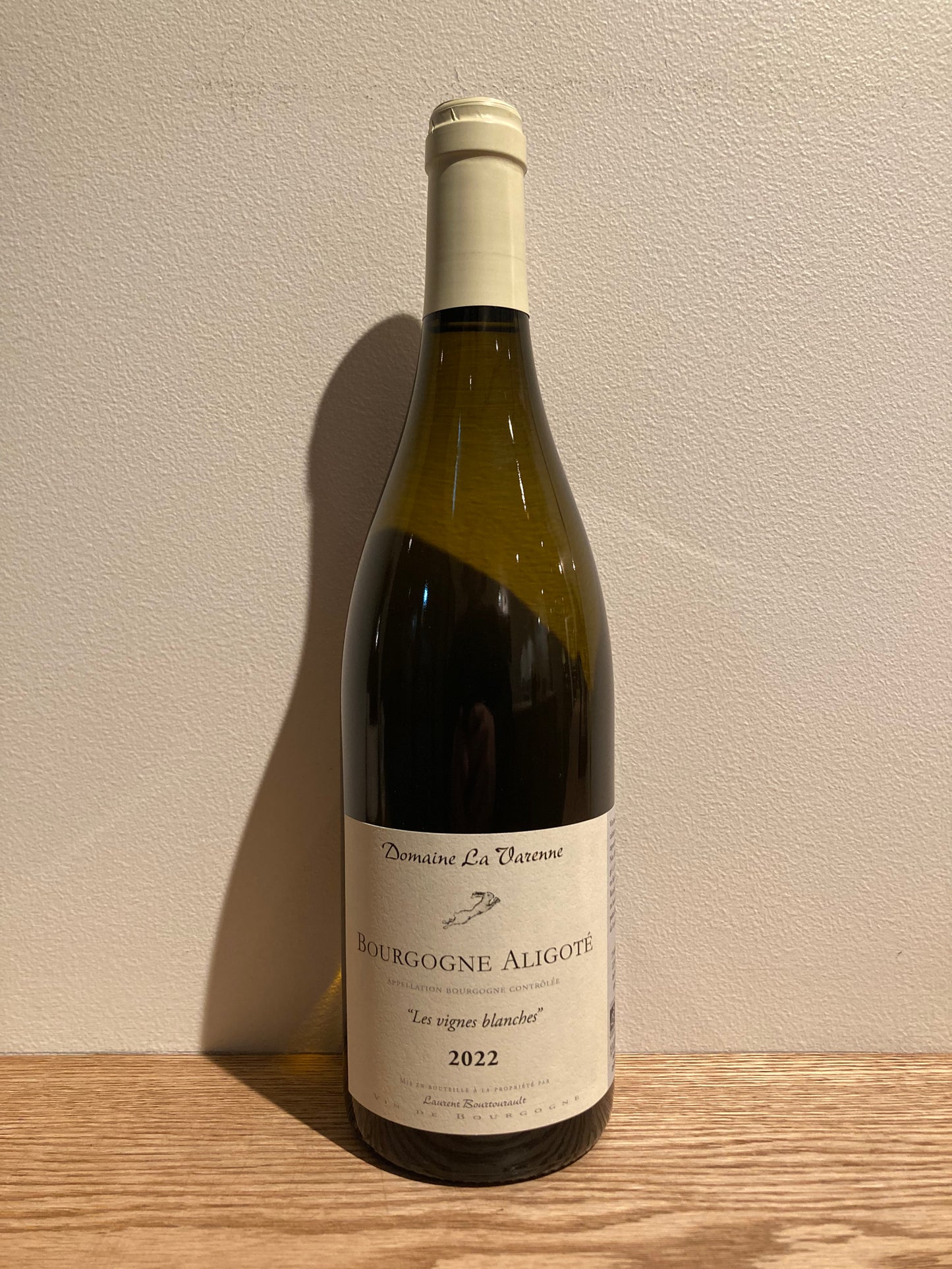 Laurent Bourtourault Bourgogne Aligoté Les Vignes Blanches 2022 / ローラン・ブルトゥロー ブルゴーニュ・アリゴテ レ・ヴィーニュ・ブランシュ