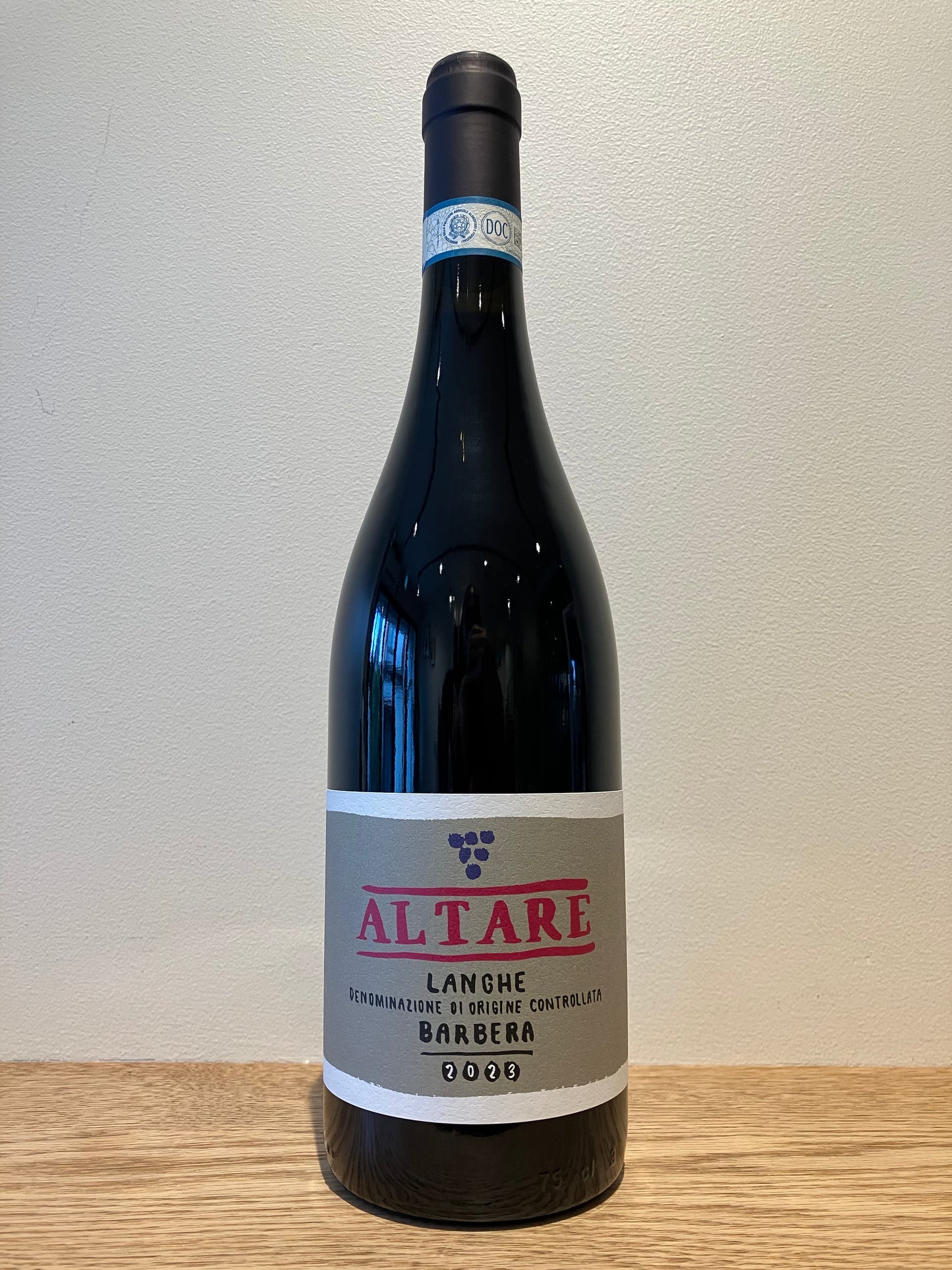 Nicholas Altare Langhe Barbera 2023 / ニコラ・アルターレ ランゲ・バルベーラ