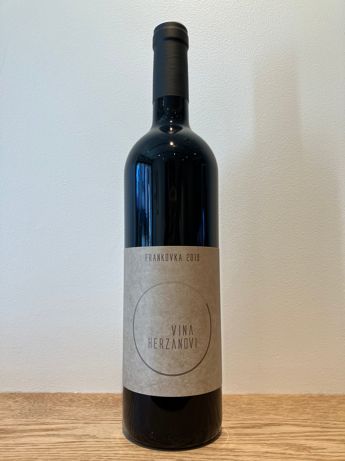 Vína Herzánovi Frankovka 2019 / ヴィーニャ・ヘルザノヴィ フランコフカ