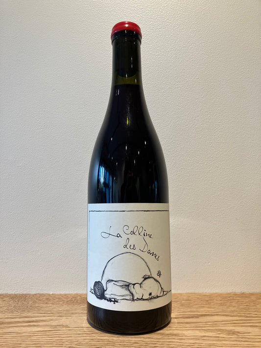 Anne et Jean-François Ganevat Vin de France Rouge "La Colline des Dames" NV(2023) / アンヌ・エ・ジャン・フランソワ・ガヌヴァ ヴァン・ド・フランス・ルージュ・ラ・コリーヌ・デ・ダム