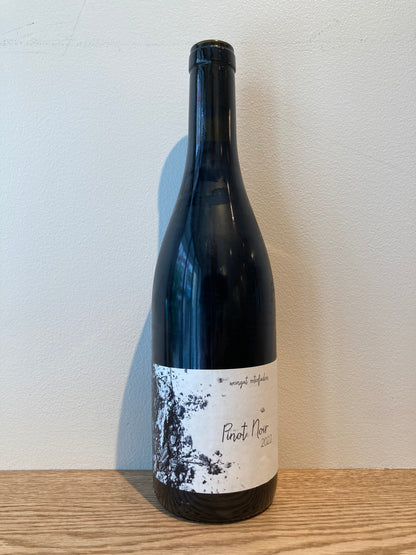 Roterfaden Pinot Noir 2022 / ローターファーデン ピノ・ノワール